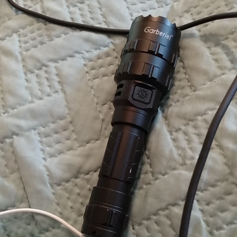 Gabriel flashlight